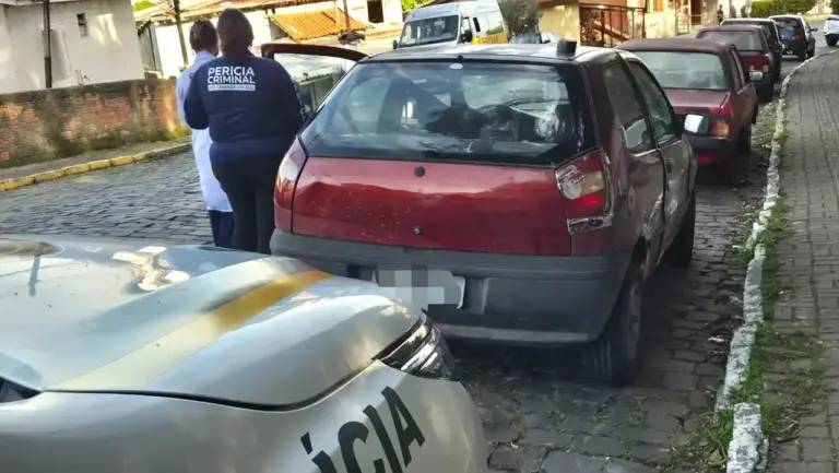 Homens armados invadem residência e rendem morador em Bento Gonçalves - Studio TV