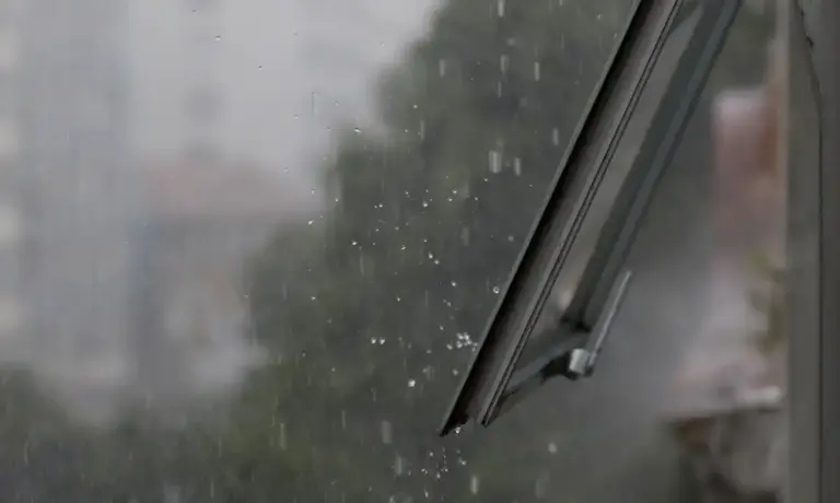 Inmet prevê temporais com granizo e chuva forte no Sul do Brasil neste fim de semana - Studio TV