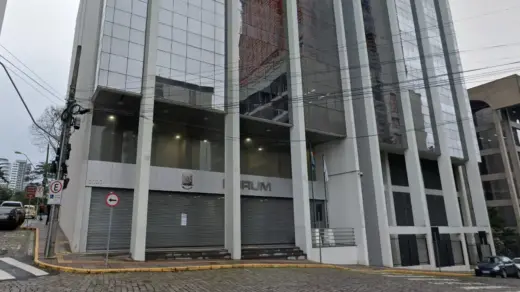 Justiça absolve mulher acusada de matar o pai em Caxias do Sul - Studio TV