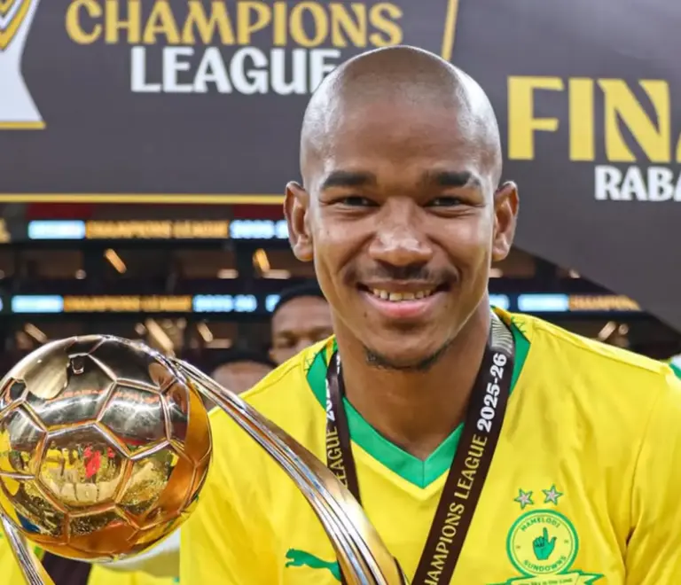 Meio-campista sul-africano Jayden Adams morre aos 25 anos - Studio TV