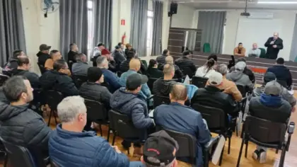 Metalúrgicos mantêm mobilização após impasse no dissídio em Caxias do Sul - Studio TV