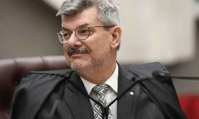 Ministro do STJ Marco Buzzi é incluído em investigação sobre venda de sentenças; caso envolve denúncia de assédio sexual - Studio TV
