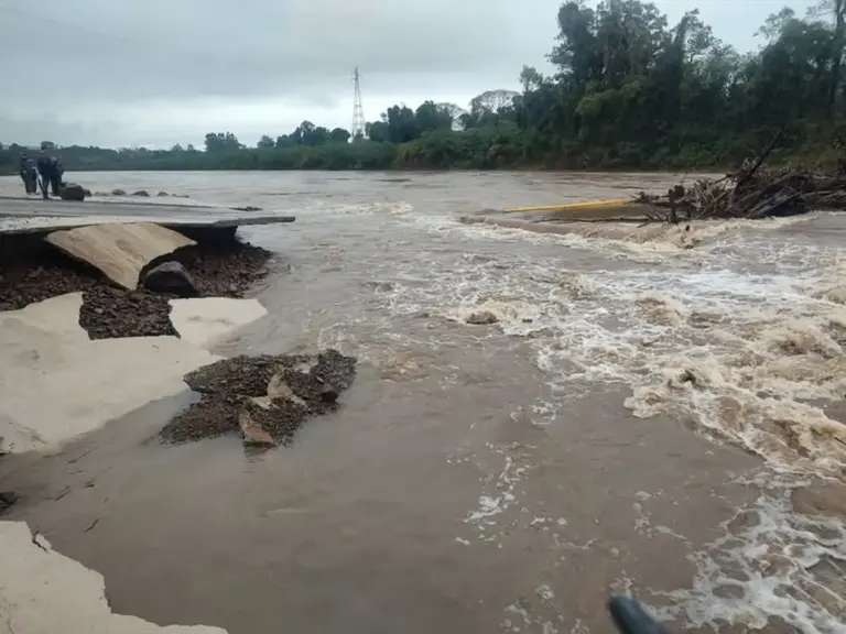 Nível do Rio Caí sobe no Vale e mobiliza municípios - Studio TV
