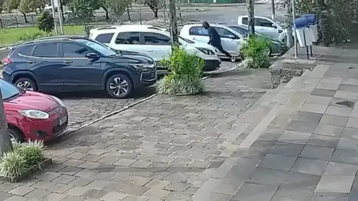 Nova Bassano repudia vandalismo contra veículo de servidora municipal - Studio TV