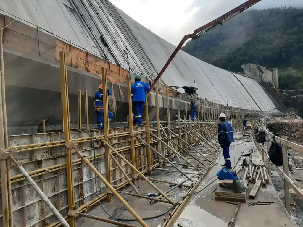 Obras na barragem da UHE Castro Alves ultrapassam 80% de execução e reforçam segurança da estrutura - Studio TV