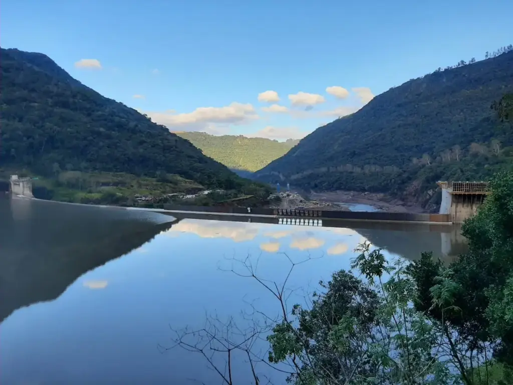 Obras na barragem da UHE Castro Alves ultrapassam 80% de execução e reforçam segurança da estrutura - Studio TV