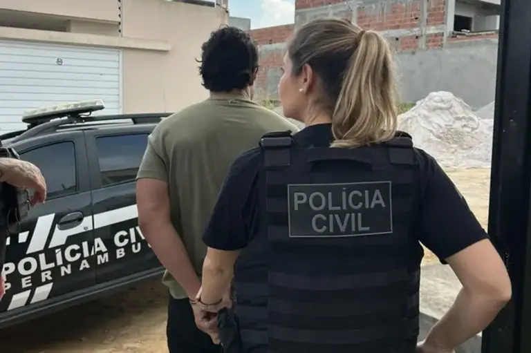 Operação policial mira grupo que usou imagem de criança com câncer para aplicar golpes - Studio TV
