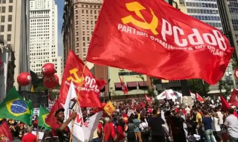 PCdoB oficializa apoio à candidatura de Lula na convenção digital - Studio TV