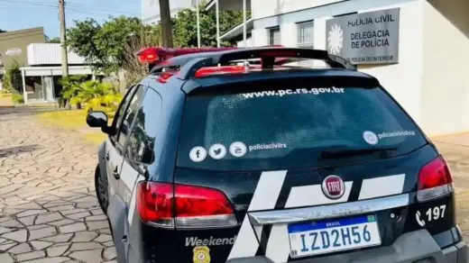 Polícia Civil prende mulher apontada como liderança de facção criminosa no centro de Guaporé - Studio TV