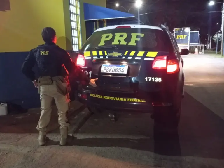 PRF prende homem com motocicleta furtada na BR-116, em Guaíba - Studio TV