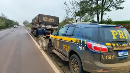 PRF prende jovem de Caxias do Sul com 50 mil maços de cigarros contrabandeados no RS - Studio TV