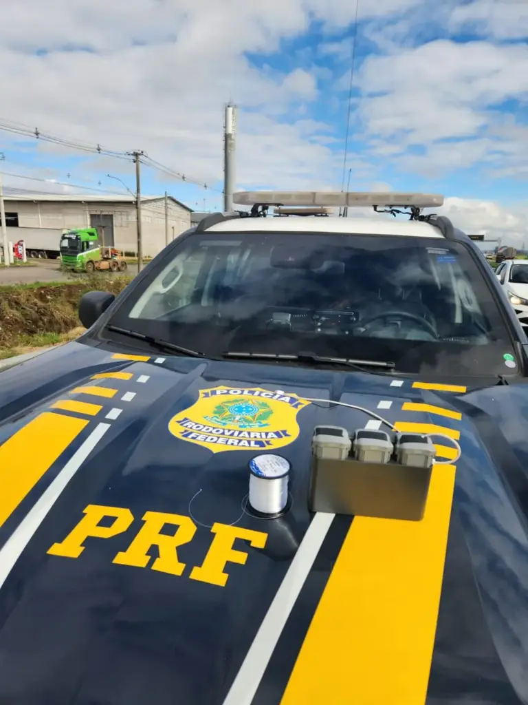 PRF prende três suspeitos de tentar enviar drogas a presídio com drones - Studio TV