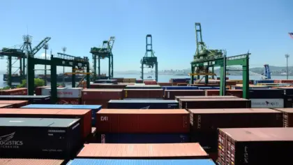 Projeção de superávit comercial é elevada para US$ 90 bilhões em 2026, impulsionada por exportações - Studio TV
