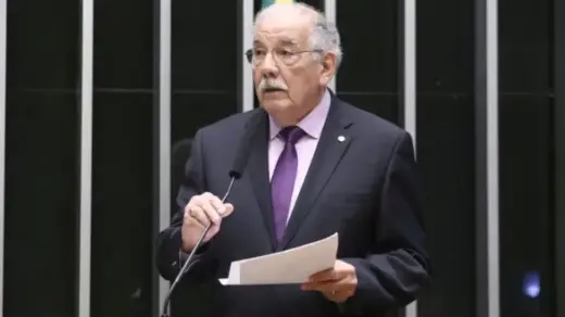 Projeto suspende abertura de novos cursos privados de medicina por cinco anos - Studio TV