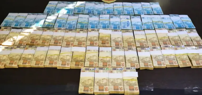 R$ 500 mil sem origem comprovada são apreendidos no RS - Studio TV