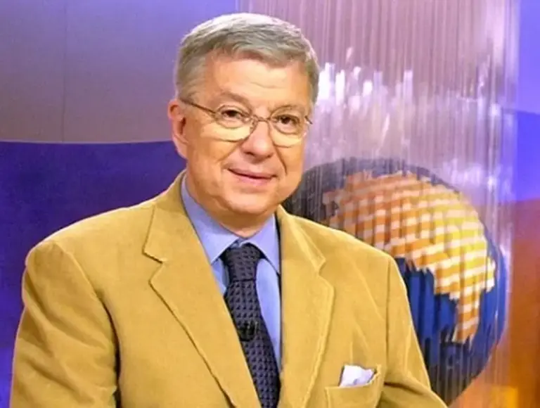Renato Machado, voz marcante do telejornalismo, morre aos 83 anos - Studio TV