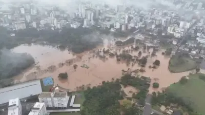 Rio Taquari transborda, invade ruas e força retirada de famílias no Vale do Taquari - Studio TV