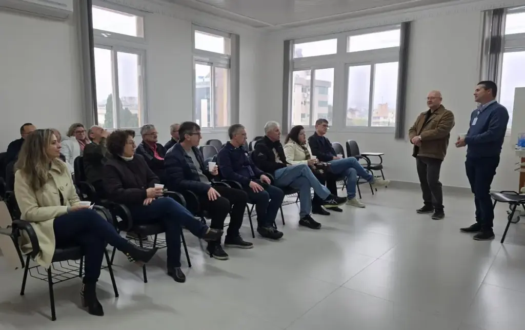 Sindilojas Nova Prata acompanha avanços na reconstrução do Hospital São João Batista - Studio TV