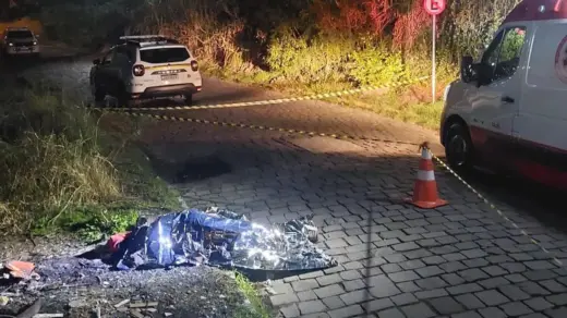 Homem é morto a tiros durante a madrugada em Farroupilha - Studio TV