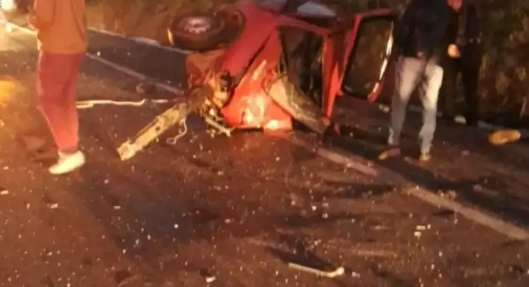 Colisão entre três veículos deixa quatro pessoas feridas na BR-285 em Lagoa Vermelha - Studio TV
