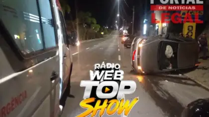 Colisão seguida de capotamento deixa casal ferido em Caxias do Sul - Studio TV