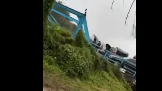 Balsa perde controle após quebra de hélice e colide contra barranco no Rio Taquari - Studio TV