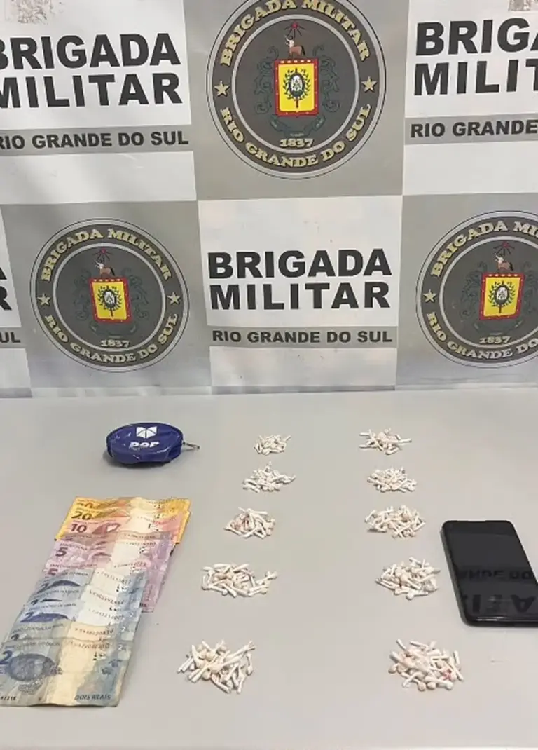 Homem de 39 anos é preso por tráfico de drogas em Caxias do Sul - Studio TV