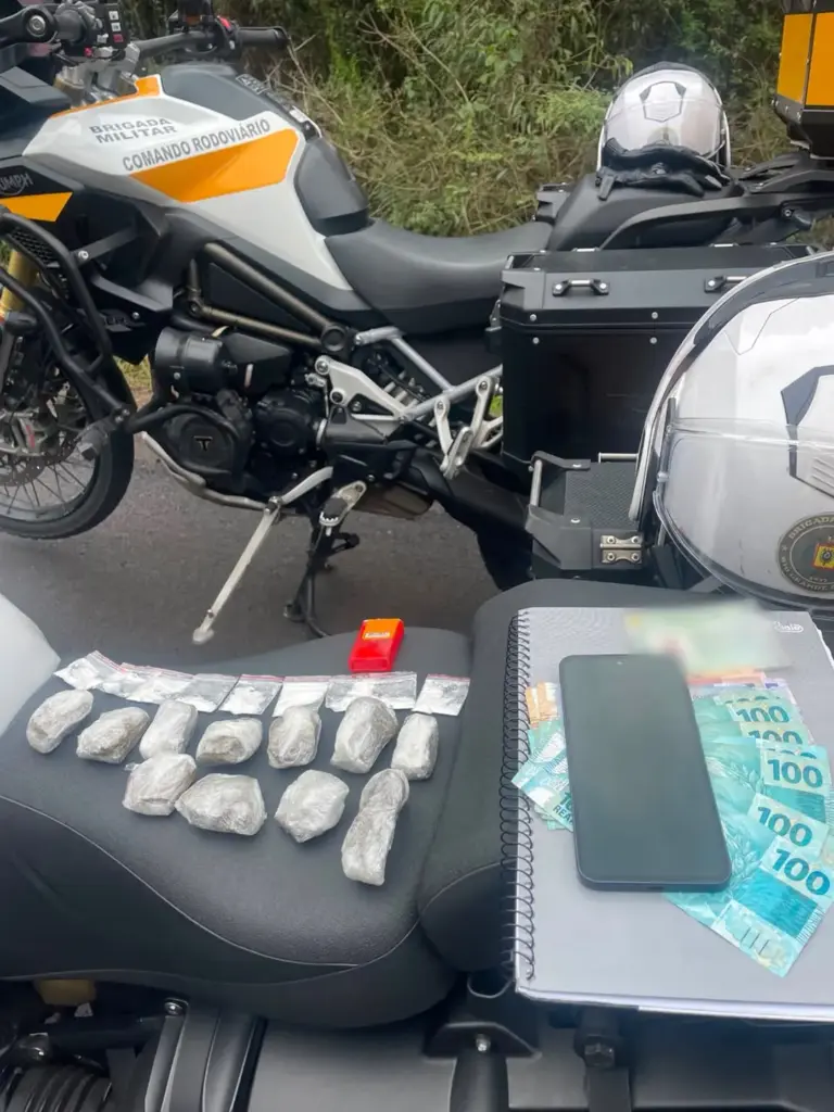 Homem é preso por tráfico de drogas na RSC-453 em Caxias do Sul - Studio TV