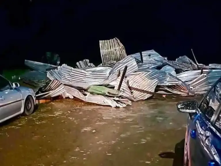 Temporal causa estragos em 200 residências e deixa famílias fora de casa em Não-Me-Toque - Studio TV