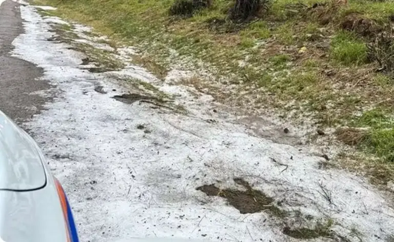 Temporal de granizo destelha mais de 100 casas em Eldorado do Sul - Studio TV