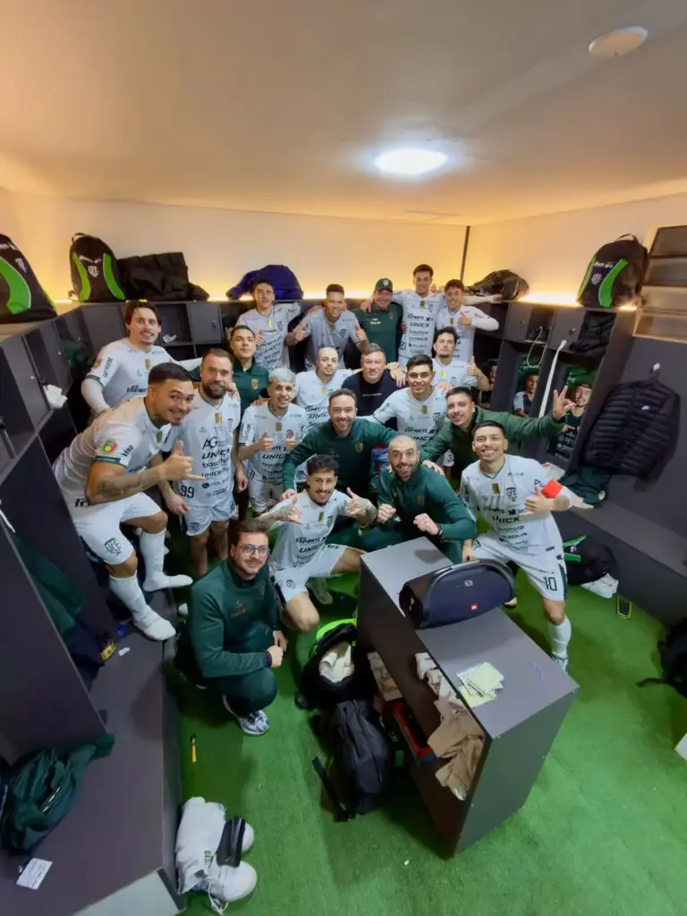 União Castilhense vence AGSL por 5 a 1 e celebra grande resultado em quadra - Studio TV