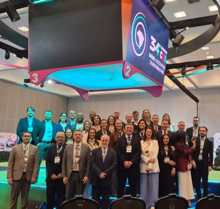 Administrador do Hospital São João Batista participa de congresso nacional de saúde em Brasília - Studio TV