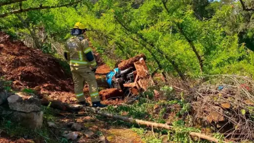 Agricultor morre após tombamento de trator no interior de Farroupilha - Studio TV
