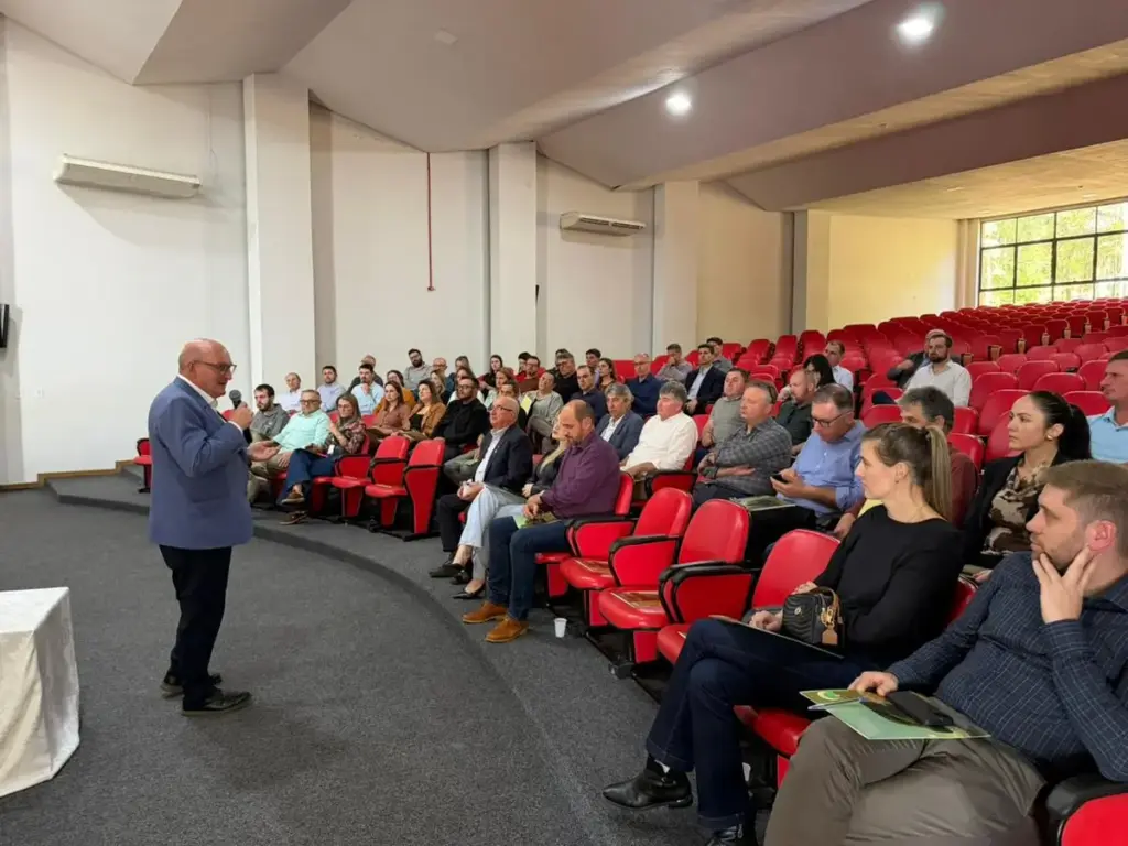 AMESNE promove encontro em Fagundes Varela sobre desafios e transformações na gestão pública - Studio TV