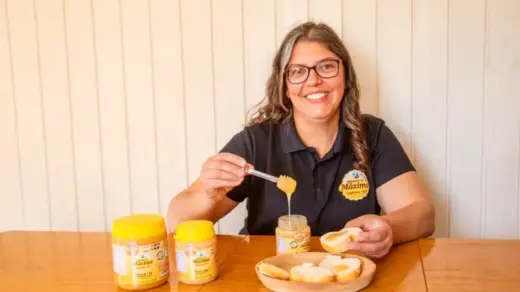 Apicultora de Jaquirana conquista prêmio nacional e certificações que ampliam mercado do mel - Studio TV