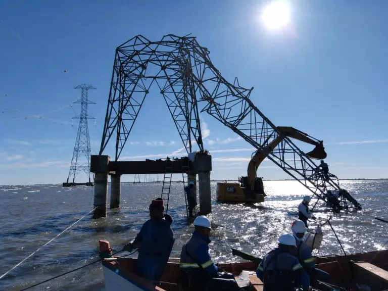 Após cinco dias sem luz, fornecimento de energia é restabelecido em Santa Vitória do Palmar e Chuí - Studio TV
