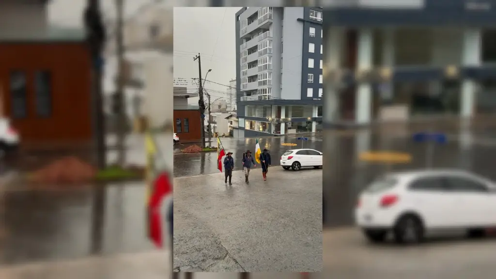 Bombeiros de Veranópolis recebem Chama Simbólica marcando o início das comemorações da Semana da Pátria - Studio TV