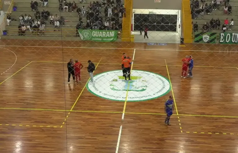 Campeonato Municipal de Futsal 2026 começa com goleadas e grande participação em Veranópolis; confira os placares - Studio TV