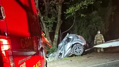 Colisão frontal entre carro e carreta deixa um morto na BR-285, no Noroeste do RS - Studio TV
