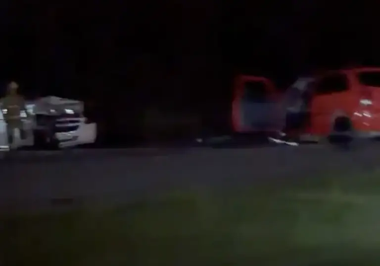 Colisão frontal na BR-470 deixa um morto e uma pessoa gravemente ferida em Vila Flores - Studio TV