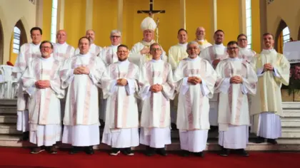 Diocese de Caxias do Sul ordena 12 diáconos permanentes e inicia série de celebrações - Studio TV