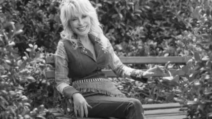 Dolly Parton morre aos 80 anos, segundo anúncio da família - Studio TV