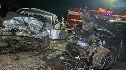 Duas pessoas morrem após colisão frontal em Chapada - Studio TV