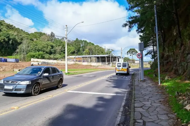 Em um ano, controladores de velocidade aplicam mais de 169 mil multas em Caxias do Sul - Studio TV