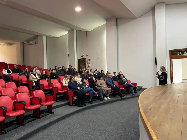 Fagundes Varela realiza capacitação para fortalecer enfrentamento à violência contra a mulher - Studio TV