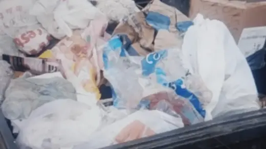 Feto é encontrado em contêiner de lixo em Cachoeirinha - Studio TV