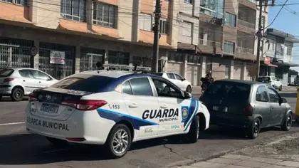 Guarda Municipal recupera carro furtado em Caxias do Sul - Studio TV