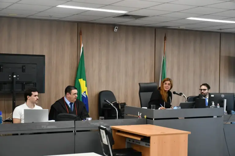 Homem é condenado a 15 anos de prisão pela morte de estudante em Porto Alegre - Studio TV