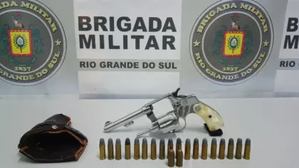 Homem é preso com arma de fogo e munições em Caxias do Sul - Studio TV