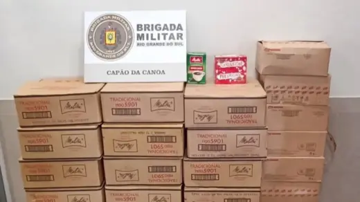 Homem é preso com centenas de chocolates e cafés furtados em Capão da Canoa - Studio TV